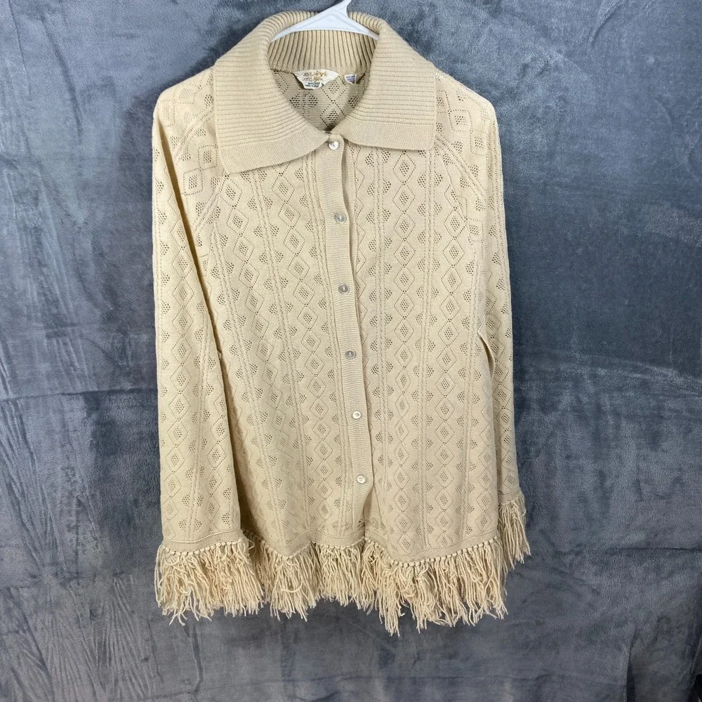 Vintage Womens Cardigan Cream Pointelle Knit Fringe Button Front Boho 70s Retro